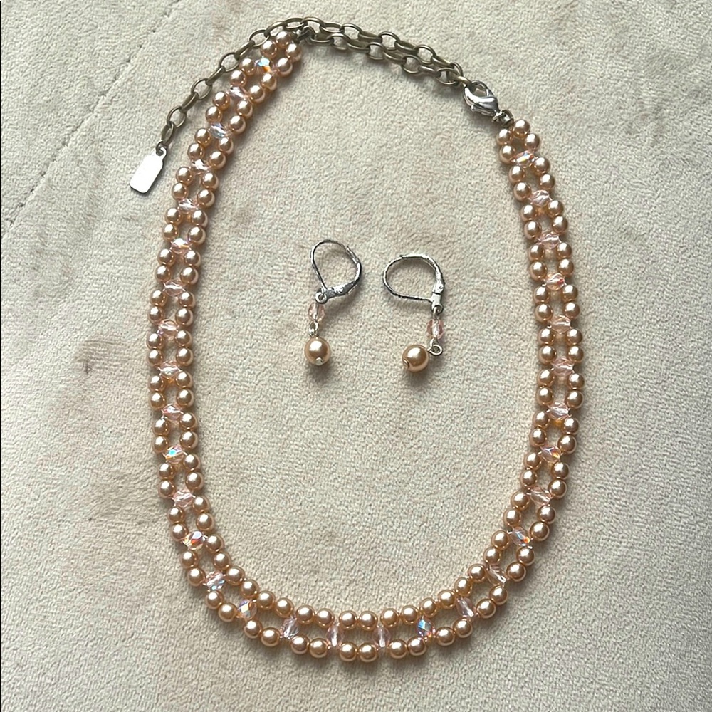 Beaded necklace and earring set